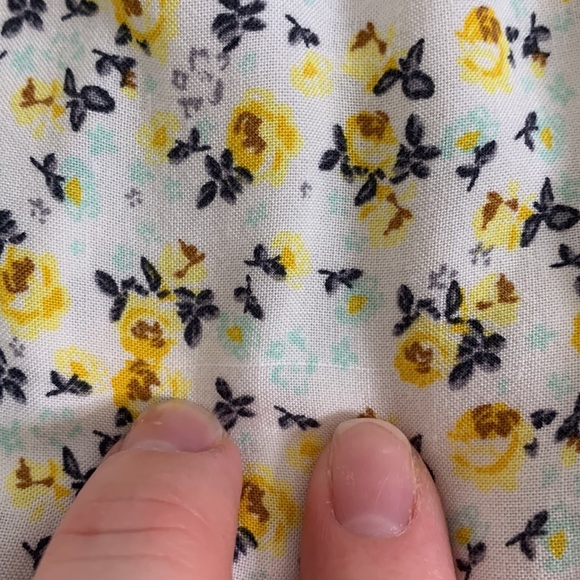 H&M Divided Yellow Floral Patterned Dress - Picture 11 of 11